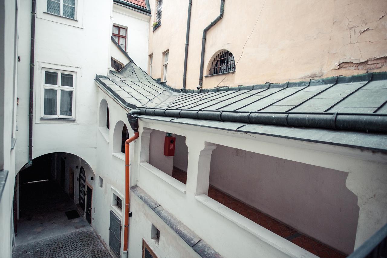 براغ Apartment Astronomical Clock المظهر الخارجي الصورة